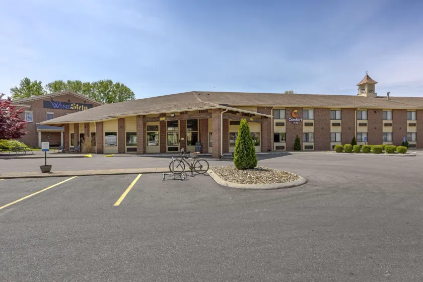 Comfort Inn Mount Vernon Downtown - Image 1