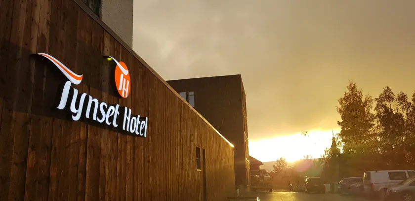Tynset Hotel - Image 1