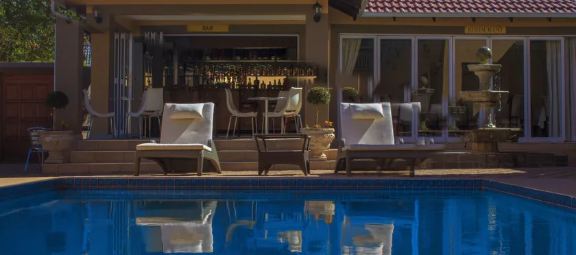 Lakeview Boutique Hotel & Conference Center - Image 1