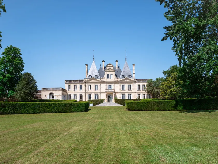 Chambre d'hôtes Château de Lussac - Image 1