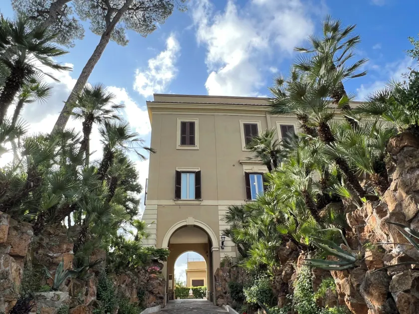 Checkin Villa Angelina - Image 1
