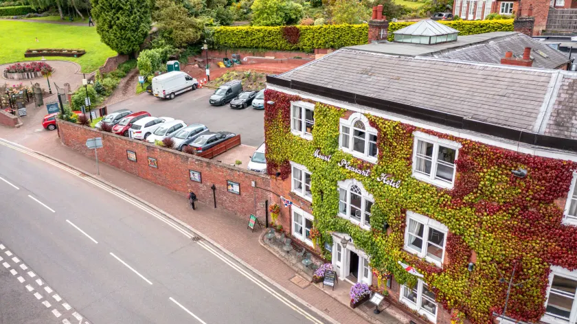 Mount Pleasant Hotel - Image 1