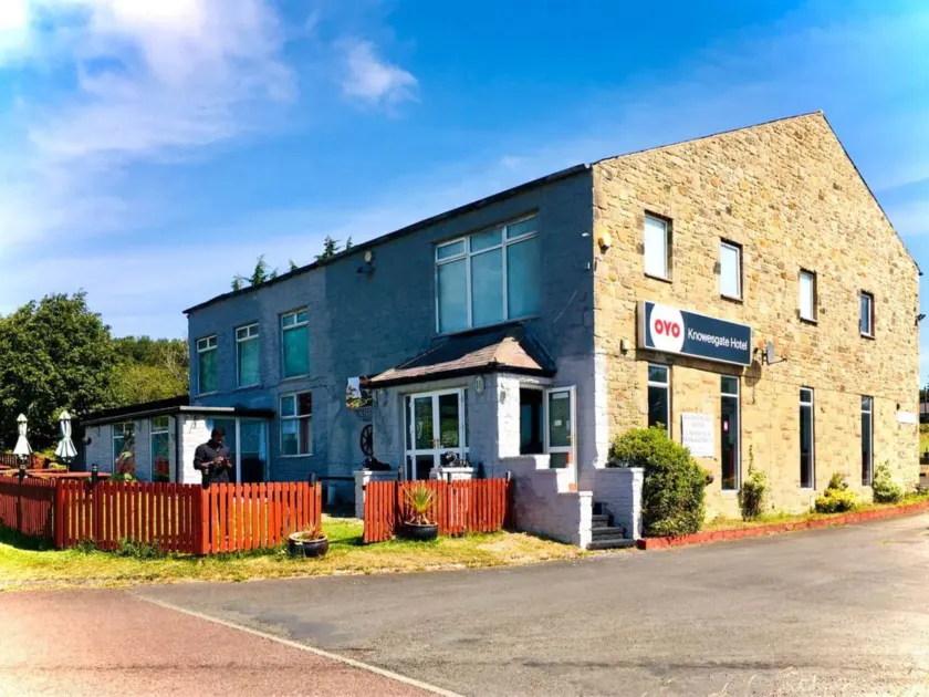 Knowesgate Hotel - Image 1