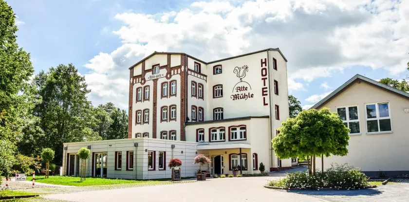 Alte Mühle Hotel & Restaurant - Image 1