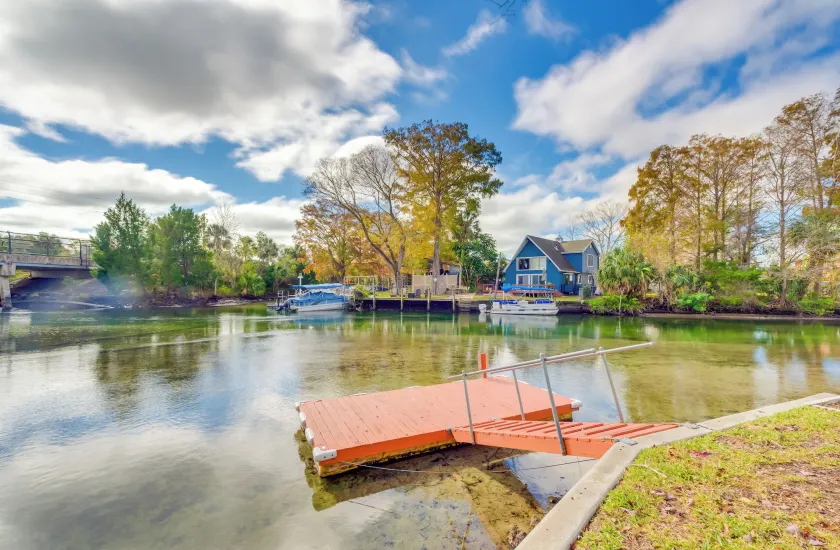 Weeki Wachee River Home on Main River! - Image 1