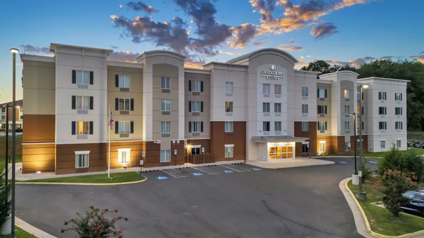 Candlewood Suites - Dumfries - Quantico by IHG - Image 1