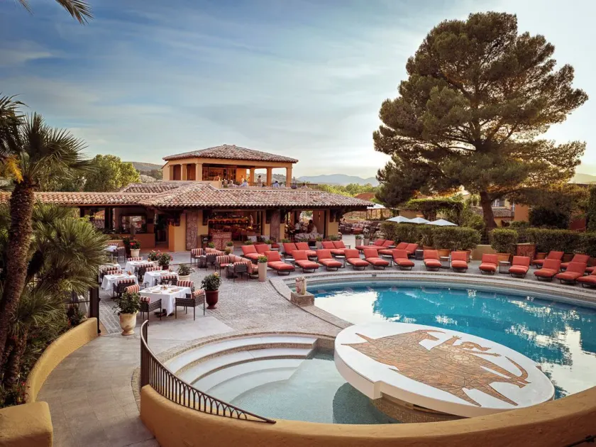 Hotel Byblos Saint-Tropez - Image 1