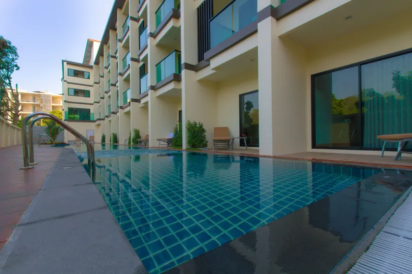 Airport Beach Hotel Phuket - Image 1