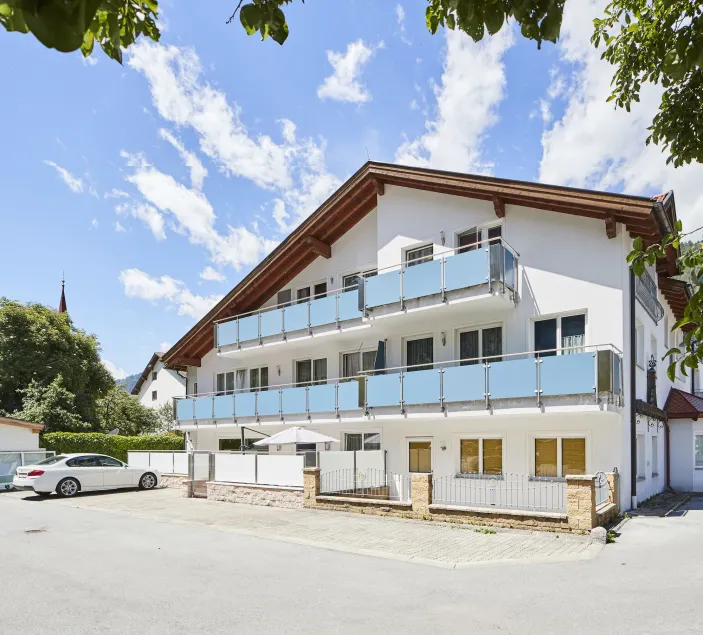 Apartmenthaus Goldeck - Image 1