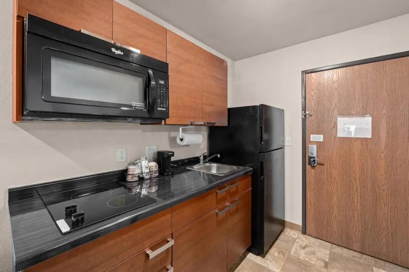 MainStay Suites Spokane Valley - Image 1
