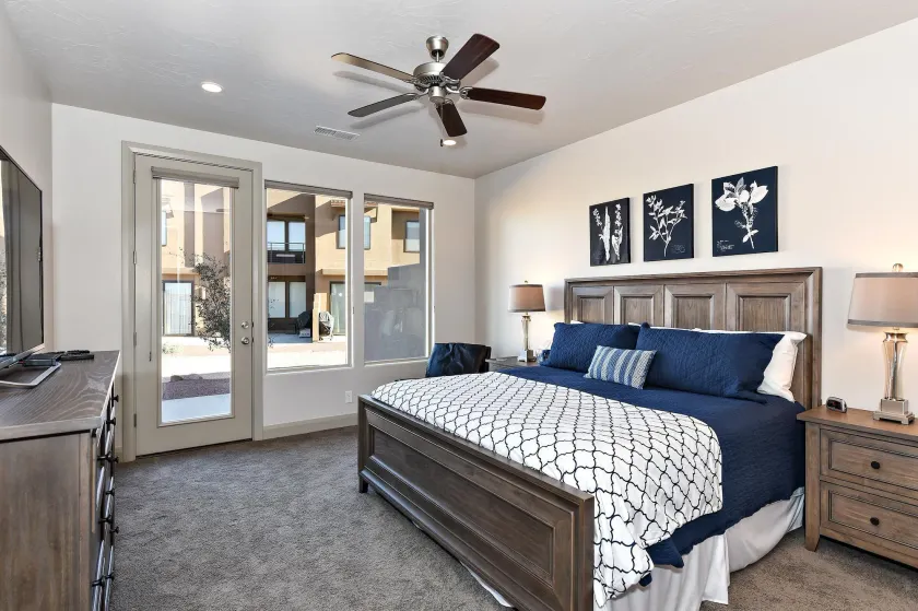 Red Rock Retreat - Room