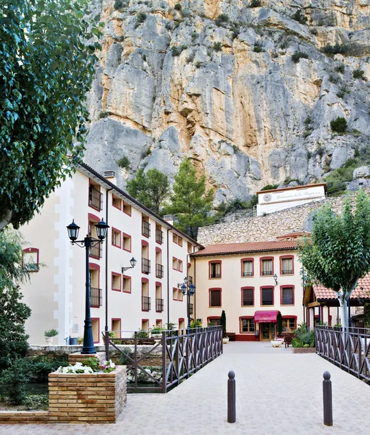 Hotel Balneario de La Virgen - Image 1