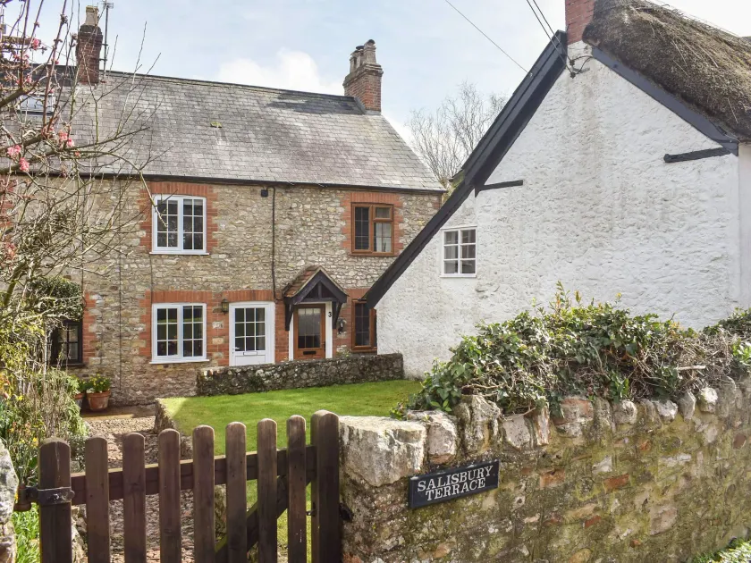 Jasmine Cottage - Image 1