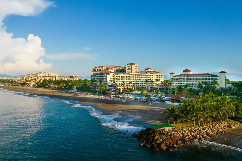 Marriott Puerto Vallarta Resort & Spa - Image 1