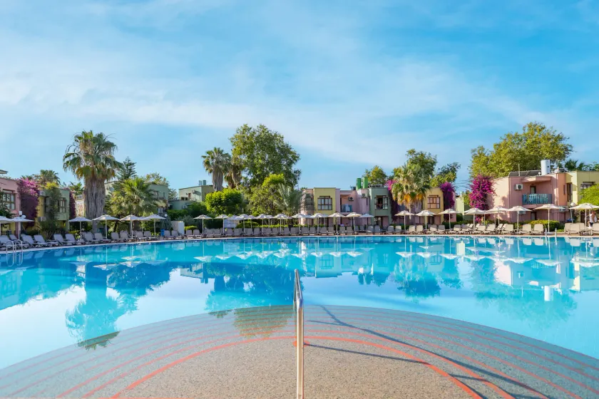 VONRESORT Golden Beach & Aqua - Kids Concept-Ultra All Inclusive - Image 1