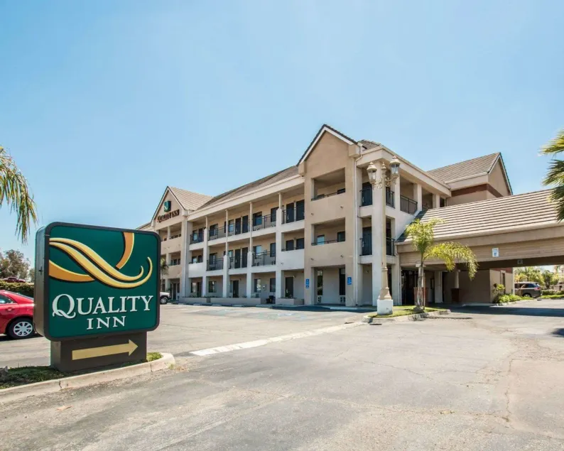 Quality Inn Temecula Valley Wine Country - Image 1