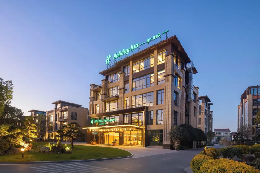 Holiday Inn Shanghai Tourism Zone by IHG - Image 1