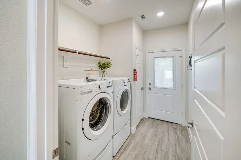 10 Mi to Dtwn Dallas: Chic Home w/ Yard! - Intérieur
