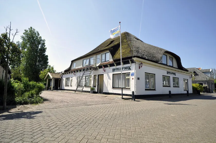 Hotel Op Diek - Image 1