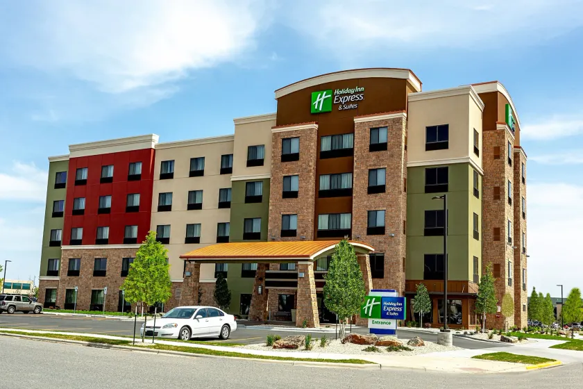 Holiday Inn Express Hotel & Suites Billings by IHG - Image 1