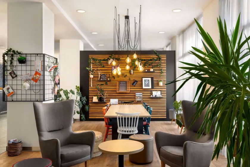 Vienna House Easy by Wyndham Bucharest Airport - Image 1