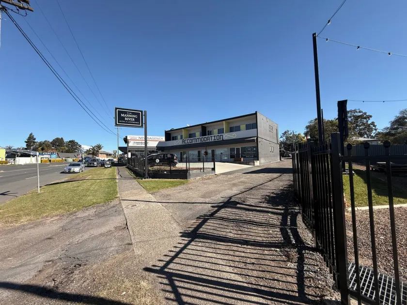Manning River Motel - Image 1
