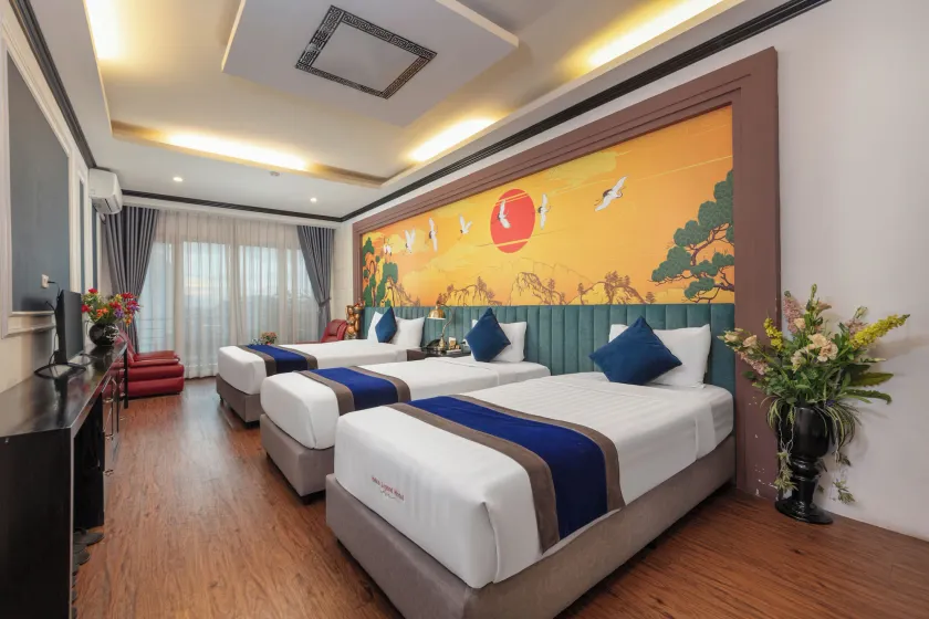 Eclipse Legend Hotel - Image 1