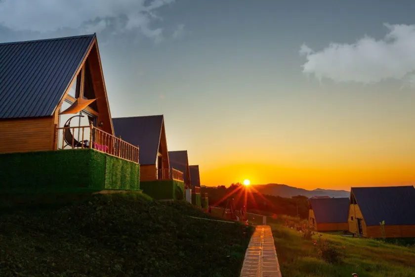 Galaxy Bungalov - Image 1