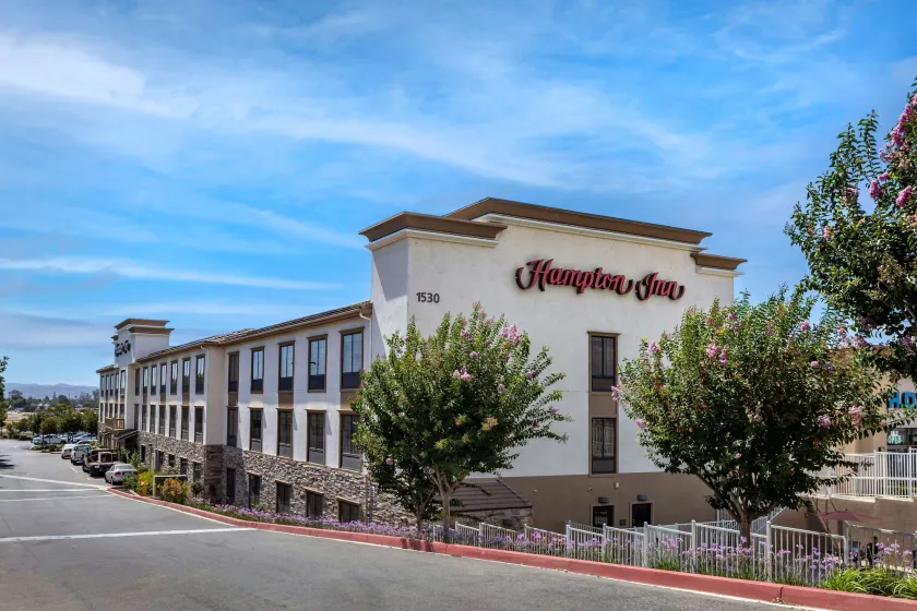 Hampton Inn Norco-Corona-Eastvale - Image 1