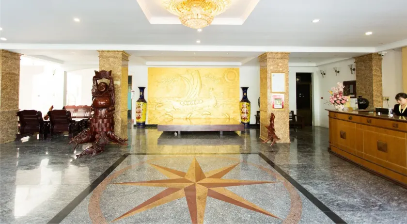 Hoang Yen 2 Hotel - Image 1