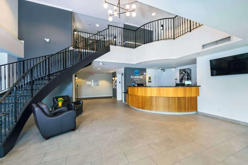 Clarion Hotel & Conference Centre - Image 1