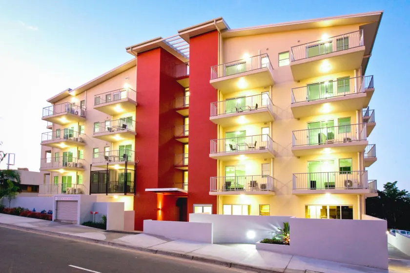 Gladstone City Central Apartment Hotel Official - Image 1