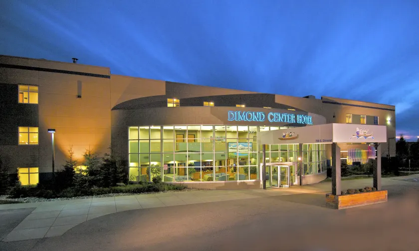 Dimond Center Hotel - Image 1