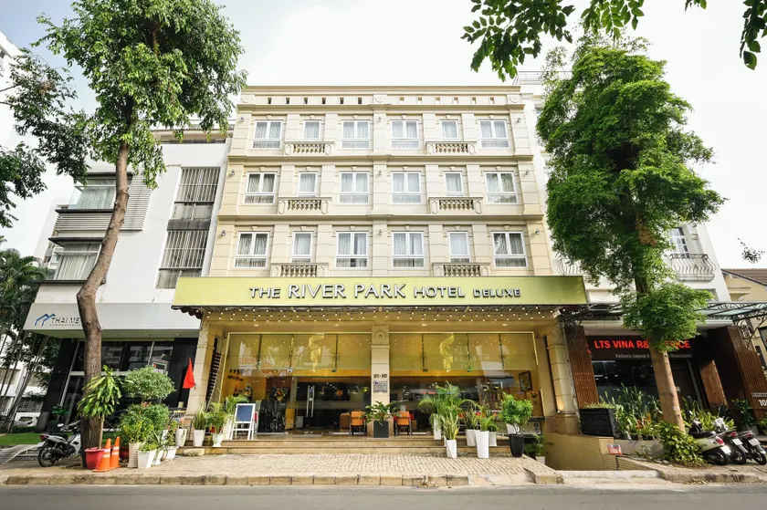The River Park Hotel - A Peaceful Hidden Gem in Phu My Hung - 푸미흥의 평화로운 히든 젬 - Image 1