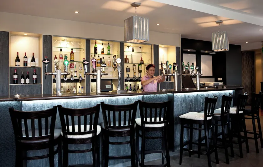 Leonardo Hotel Cork - Image 1
