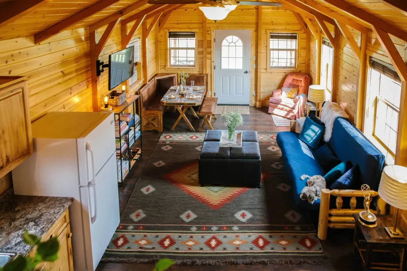 Paradise Valley Cabin by Chico & Yellowstone Park! - Image 1