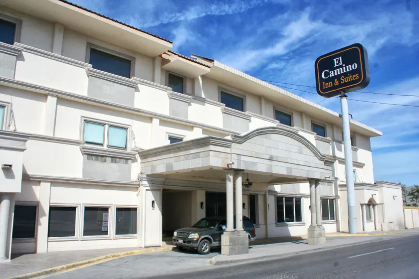 Hotel El Camino Inn & Suites - Image 1