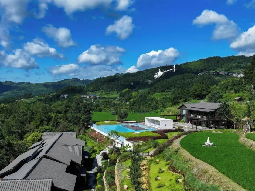 Country Retreats Zhangjiajie Manson Resort - Image 1