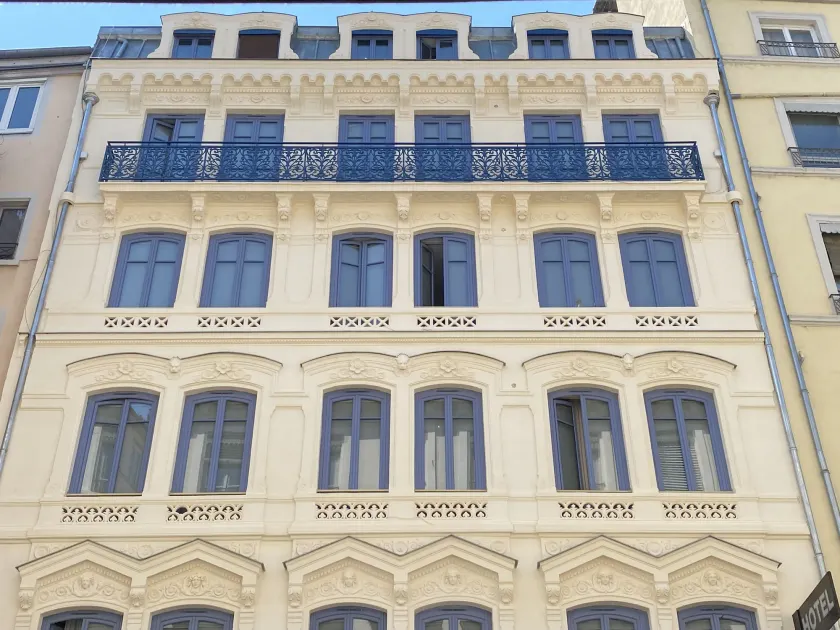 Hotel de Paris - Image 1