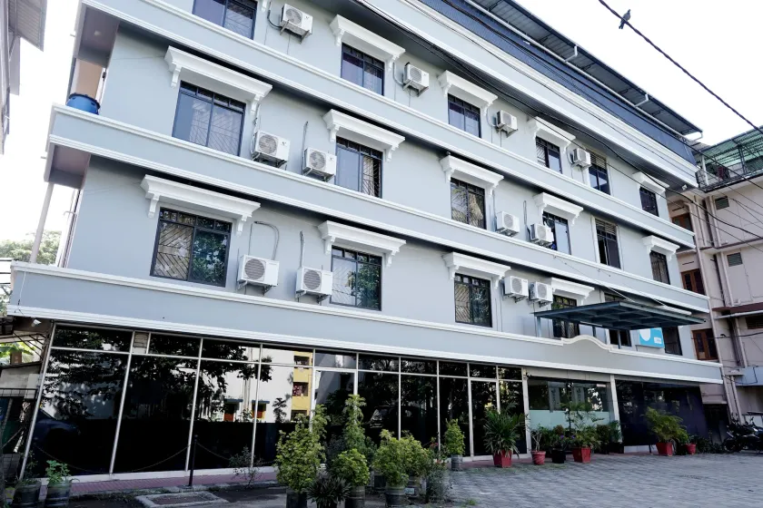 Shalimar Residency - Image 1