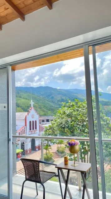 Hotel Dorado San Luis - Image 1