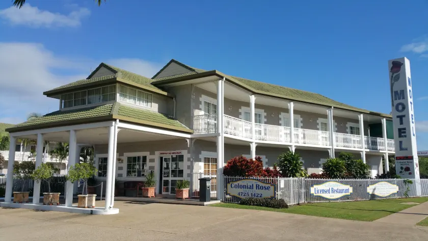 Colonial Rose Motel - Image 1