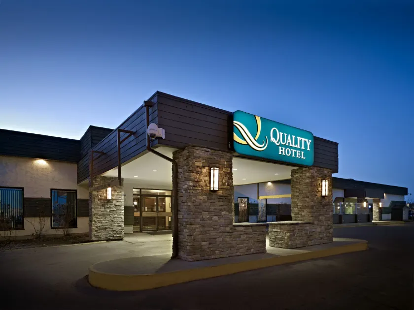Quality Hotel & Conference Centre - Image 1