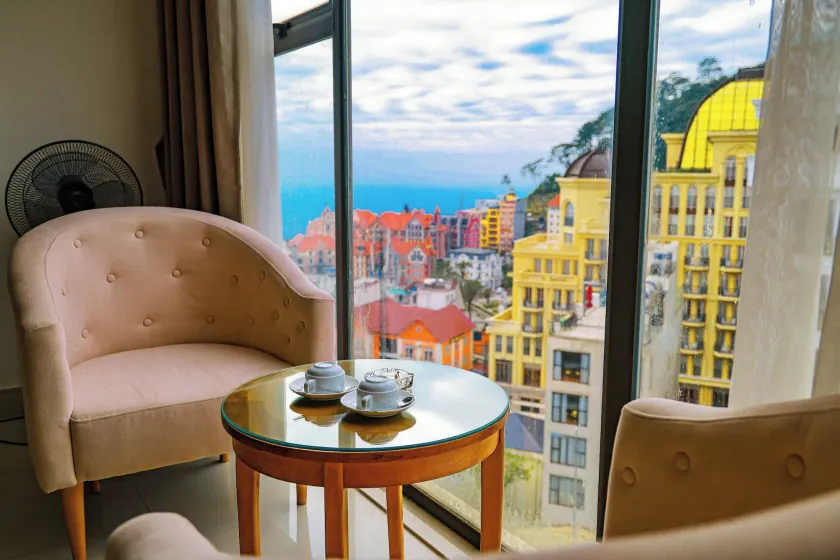 Ngan Ha Hotel Panorama View - Image 1