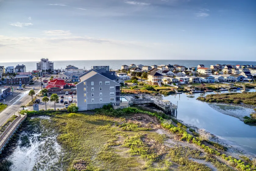 Condo with Breathtaking Views in Murrells Inlet - Image 1