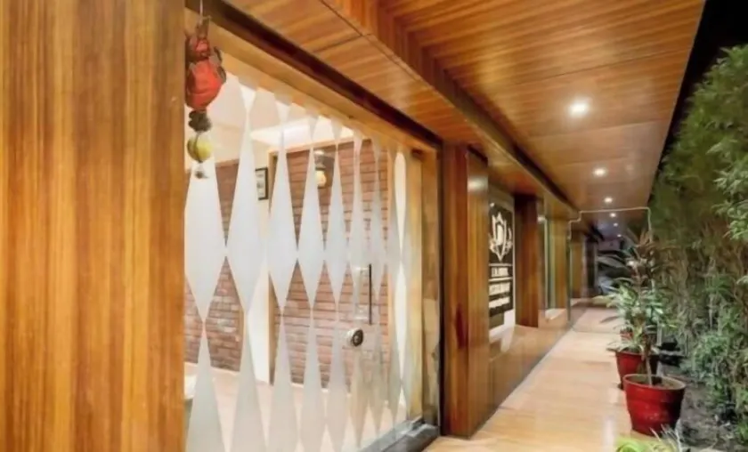 Hotel JD - Image 1