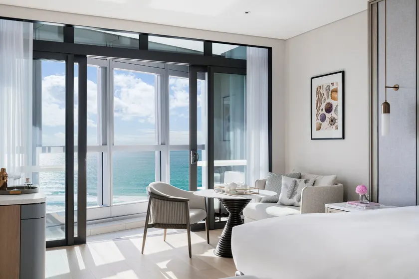 The Langham, Gold Coast and Jewel Residences - Image 1
