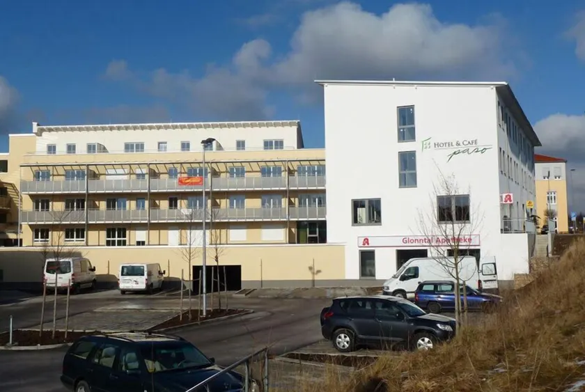 Hotel und Cafe Paso - Image 1