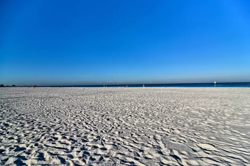 Coastal 'Sea Side' Townhome - Walk to Beach! - Image 1