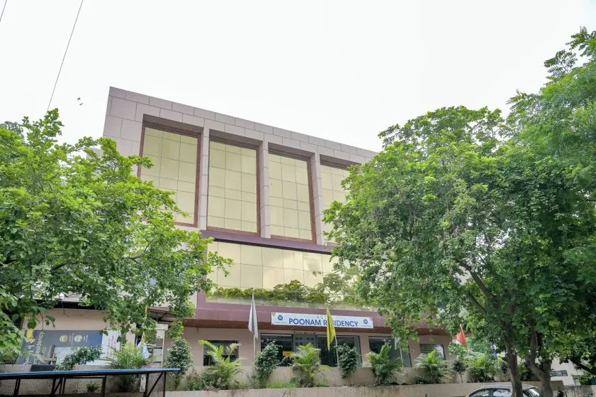 Hotel Poonam Residency - Image 1